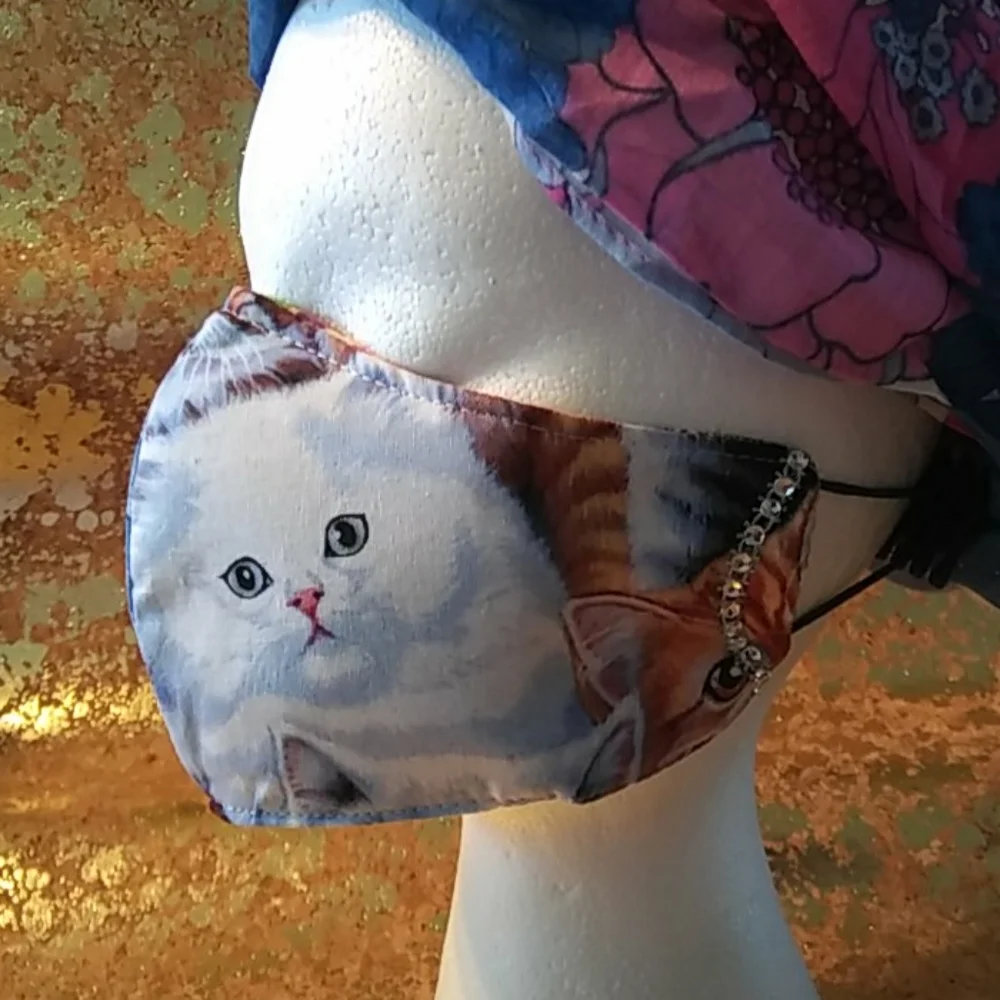 WOMEN’S “PURRRFECTLY ADORABLE” KITTEN COTTON MASK